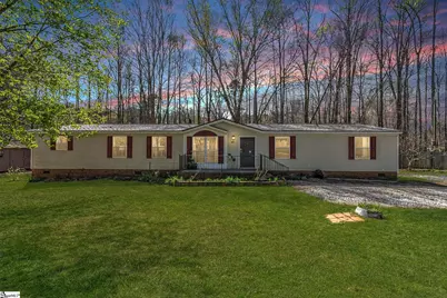 109 Lakeside Drive, Taylors, SC 29687 - Photo 2