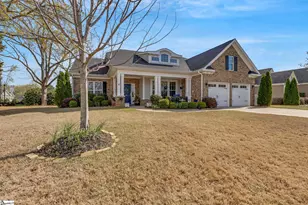 401 Chillingham Ct, Fountain Inn, SC 29644 - Photo 2