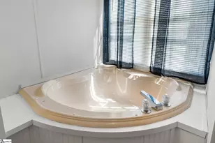 597 Murphy St, Anderson, SC 29626 - Photo 22