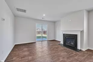 802 Ashwood Wy, Easley, SC 29640 - Photo 4