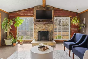 102 Harts Ln, Simpsonville, SC 29681 - Photo 4