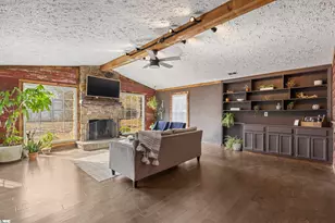 102 Harts Ln, Simpsonville, SC 29681 - Photo 14