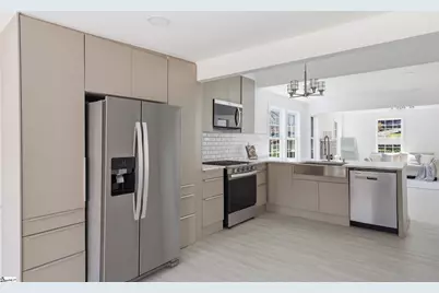 14 Hawthorne Lane, Greenville, SC 29605 - Photo 4