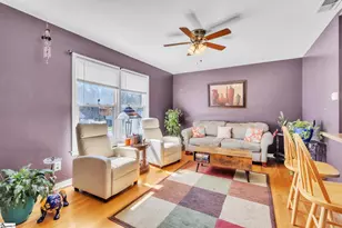 209 Brookmere Rd, Simpsonville, SC 29681 - Photo 2