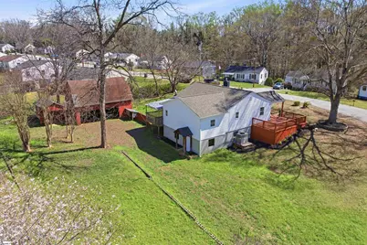 118 E Decatur Street, Greenville, SC 29617 - Photo 6