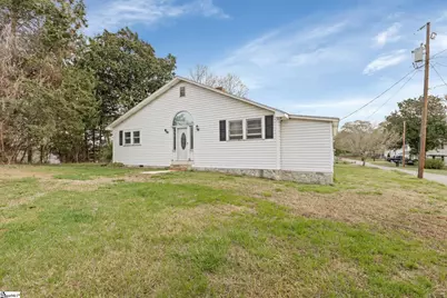 171 J Street, Greer, SC 29651 - Photo 1