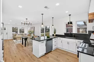 101 Ledbetter St, Greenville, SC 29611 - Photo 10