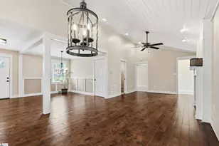 223 Meadow Ln, Easley, SC 29642 - Photo 6