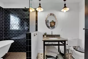 13 Club Dr, Greenville, SC 29605 - Photo 14