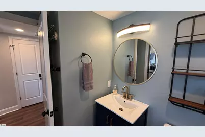 16 Crystal Avenue, Greenville, SC 29605 - Photo 6