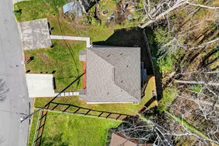 100 Parkstone Dr, Greenville, SC 29609 - Photo 28