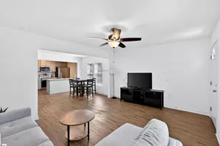 100 Parkstone Dr, Greenville, SC 29609 - Photo 4