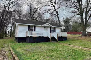 8 Hollywood St, Inman, SC 29349 - Photo 1