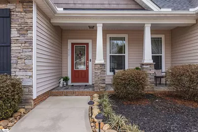 419 W Sundance Way, Easley, SC 29642 - Photo 2