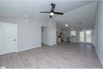 9892 Highway 252, Ware Shoals, SC 29662 - Photo 6