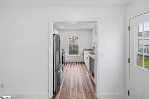 409 Gower St, Greenville, SC 29611 - Photo 12