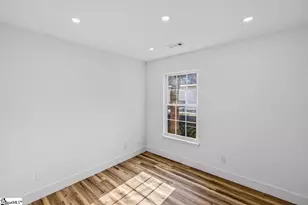 409 Gower St, Greenville, SC 29611 - Photo 18