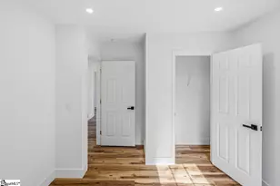 409 Gower St, Greenville, SC 29611 - Photo 16