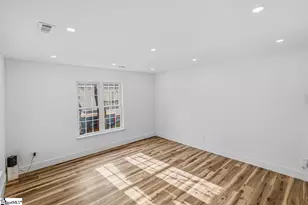 409 Gower St, Greenville, SC 29611 - Photo 6