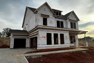 403 Rustic Outland Dr, Simpsonville, SC 29681 - Photo 2