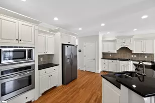 2 Dawn Meadow Ct, Simpsonville, SC 29680 - Photo 8