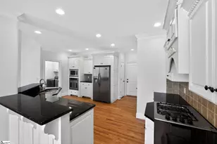 2 Dawn Meadow Ct, Simpsonville, SC 29680 - Photo 10