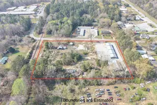 105 Henry St, Laurens, SC 29360 - Photo 1