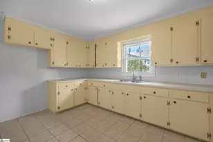 313 Rhodehaven Dr, Anderson, SC 29625 - Photo 12