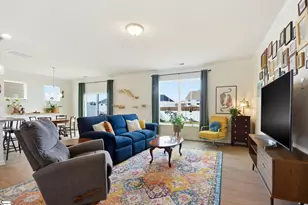 221 Pendergast Rd, Greenville, SC 29605 - Photo 4