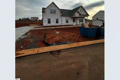 401 Rustic Outland Drive, Simpsonville, SC 29681 - Photo 4