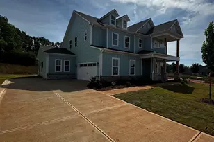 604 Timber Grove Dr, Simpsonville, SC 29681 - Photo 2