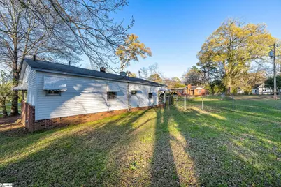 105 Shands Street, Clinton, SC 29325 - Photo 30