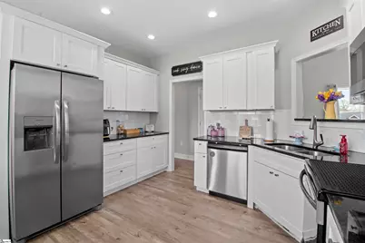 704 Rockcliff Street, Greenville, SC 29617 - Photo 24