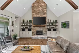 383 Island Green Ln, Inman, SC 29349 - Photo 8