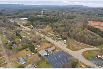 1406 Geer Highway, Travelers Rest, SC 29690 - Photo 32