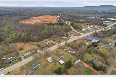 1406 Geer Highway, Travelers Rest, SC 29690 - Photo 32