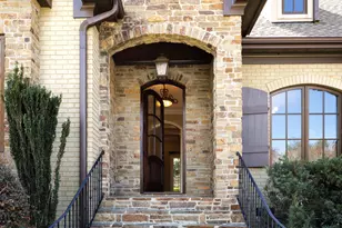 104 Gascony Dr, Greenville, SC 29609 - Photo 2