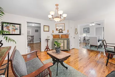 2817 Anderson Road, Greenville, SC 29611 - Photo 8