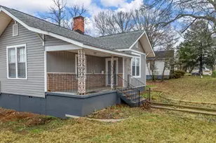 13 Damson St, Spartanburg, SC 29303 - Photo 2