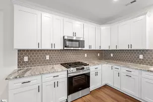 1205 S Main St, Fountain Inn, SC 29644 - Photo 10