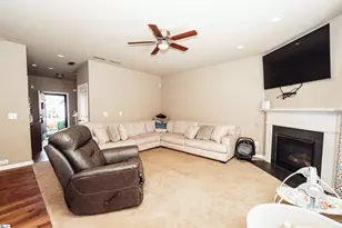 220 Dellwood Dr, Spartanburg, SC 29301 - Photo 10