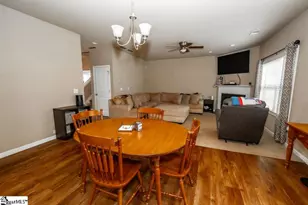 220 Dellwood Dr, Spartanburg, SC 29301 - Photo 12