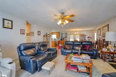 750 Goodjoin Road, Campobello, SC 29322 - Photo 6