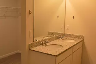 323 Long Grove Ln, Greer, SC 29650 - Photo 10