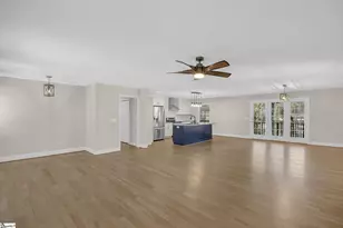 101 Cardinal Dr, Seneca, SC 29672 - Photo 10