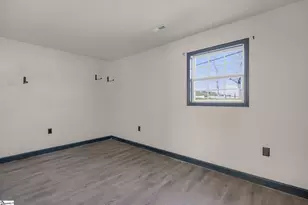 815 W Main St, Pickens, SC 29671 - Photo 16