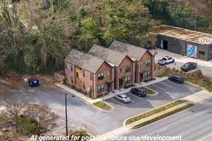 326 Wade Hampton Blvd, Greenville, SC 29609 - Photo 2