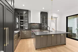 202 Cammer Ave, Greenville, SC 29605 - Photo 14