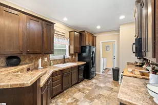 193 Duncan Rd, Easley, SC 29640 - Photo 8