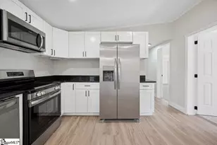 706 Sapphire Ct, Inman, SC 29349 - Photo 8